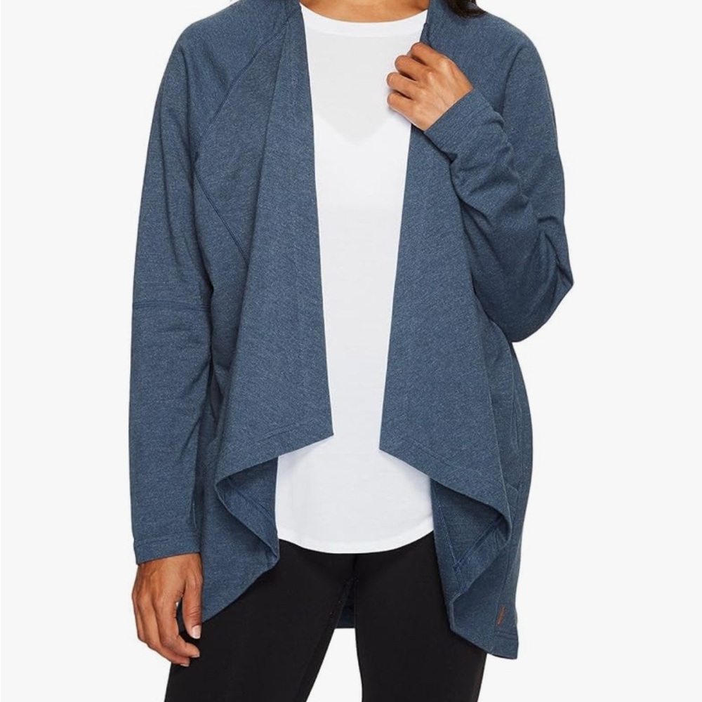 Lucy light hearted wrap top GREY